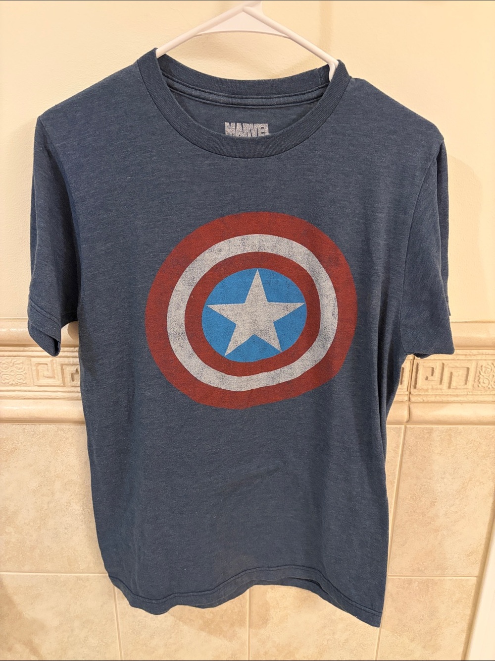 Marvel Men’s Captain America Shield Tee - Navy, Red, White
